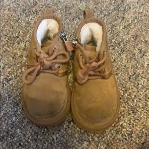 Toddler ugg just need to be clean